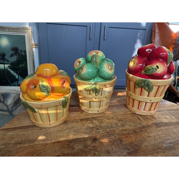 Cracker Barrel Other - Cracker Barrel Farmers Market Susan Winget Fruit Basket Ceramic Canister Set 3pc